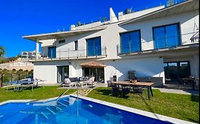 Casa De Recreo